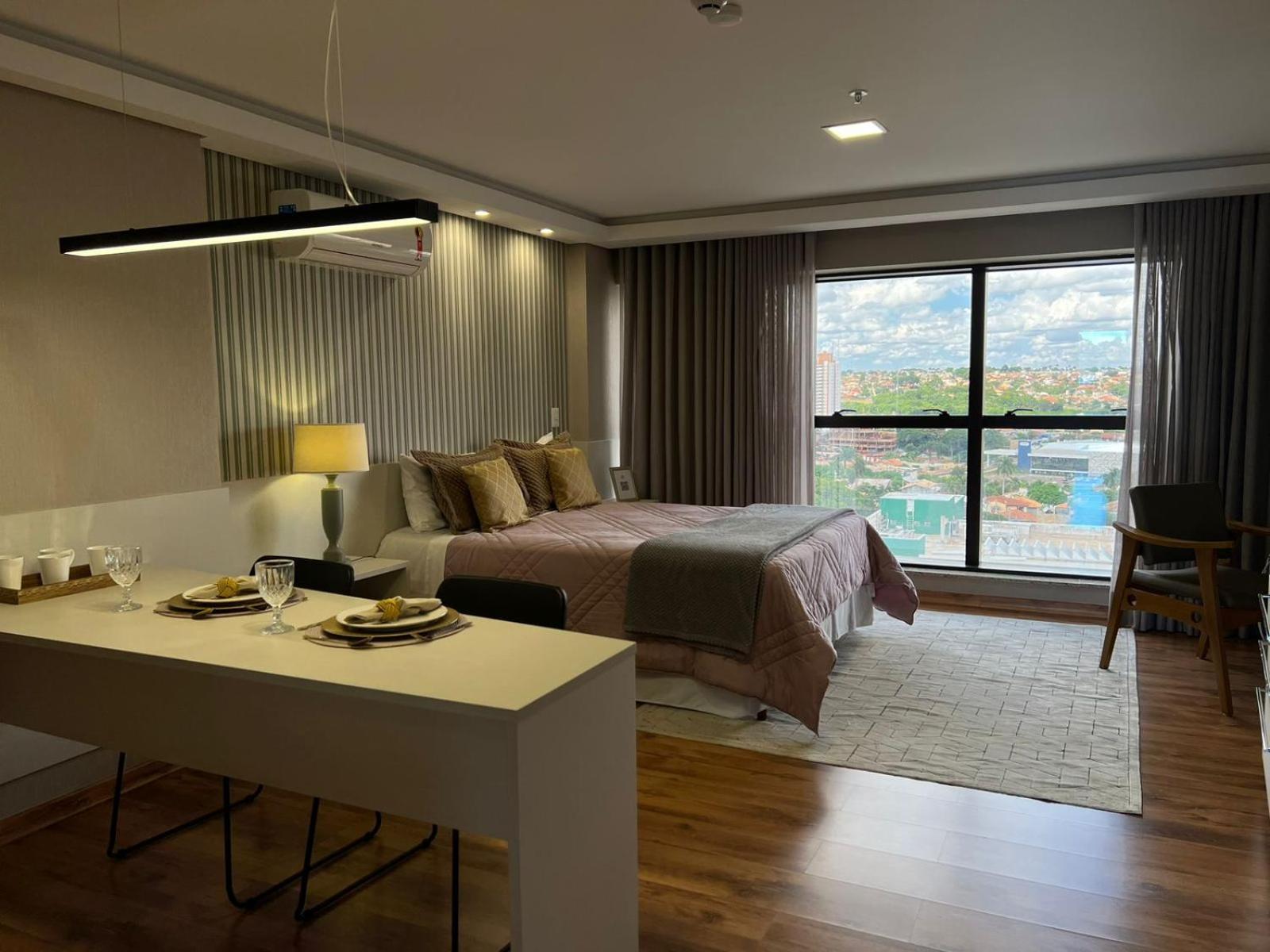 Flat Afonso Pena E Centro De Convencoes Campo Grande Hotel 4*