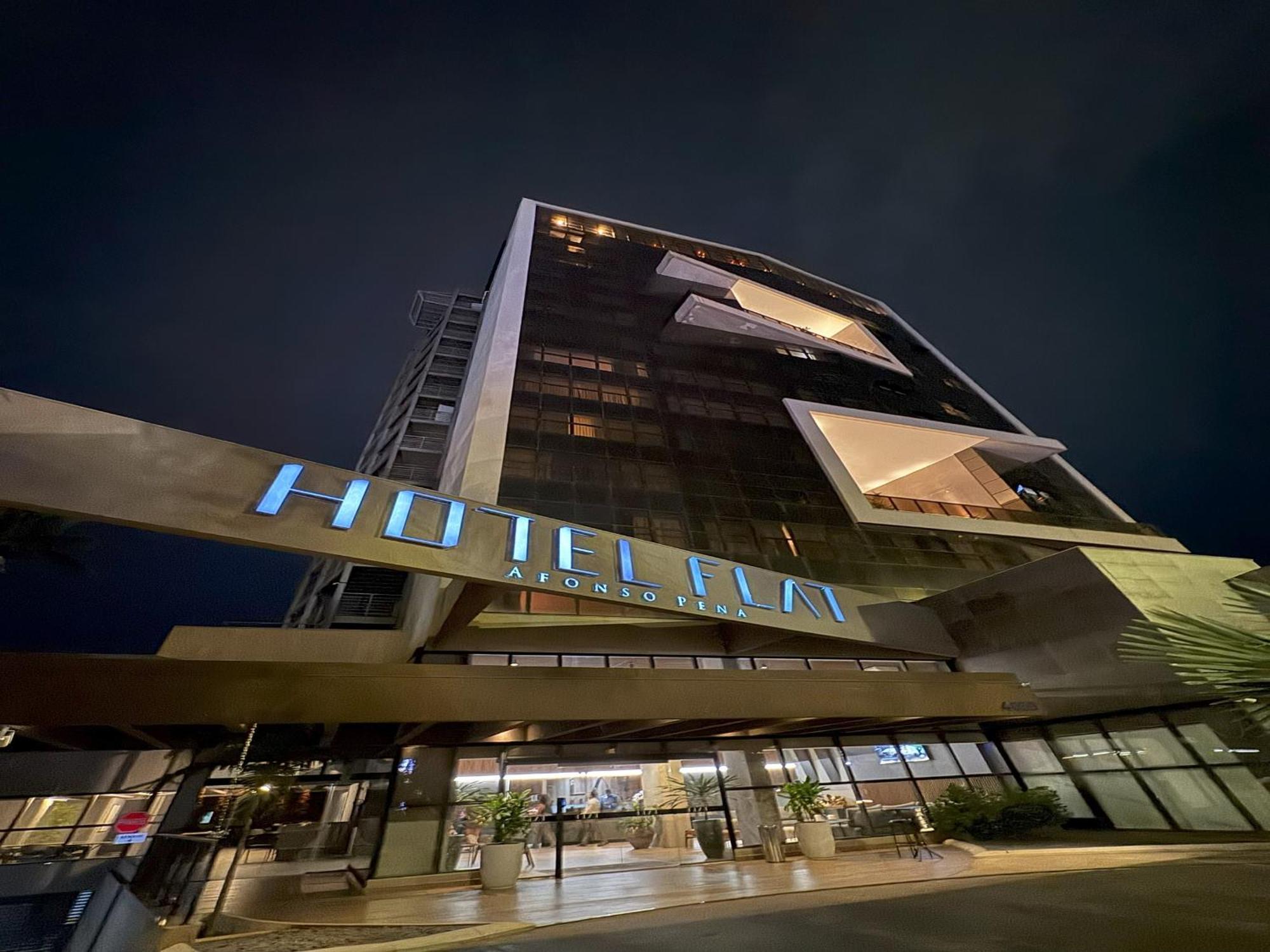Flat Afonso Pena E Centro De Convencoes Campo Grande Hotel 4*